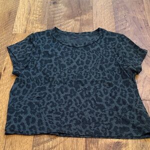 NWT Strut This Woman’s Black Leopard Tee One Size